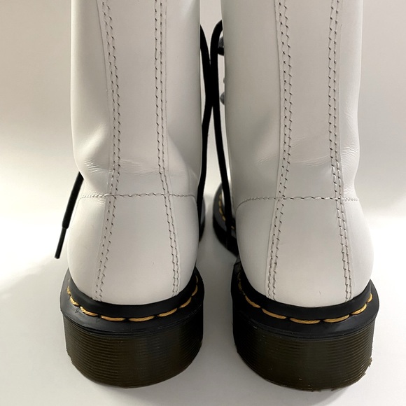 Dr. Martens 1460 W Smooth - Picture 4 of 12